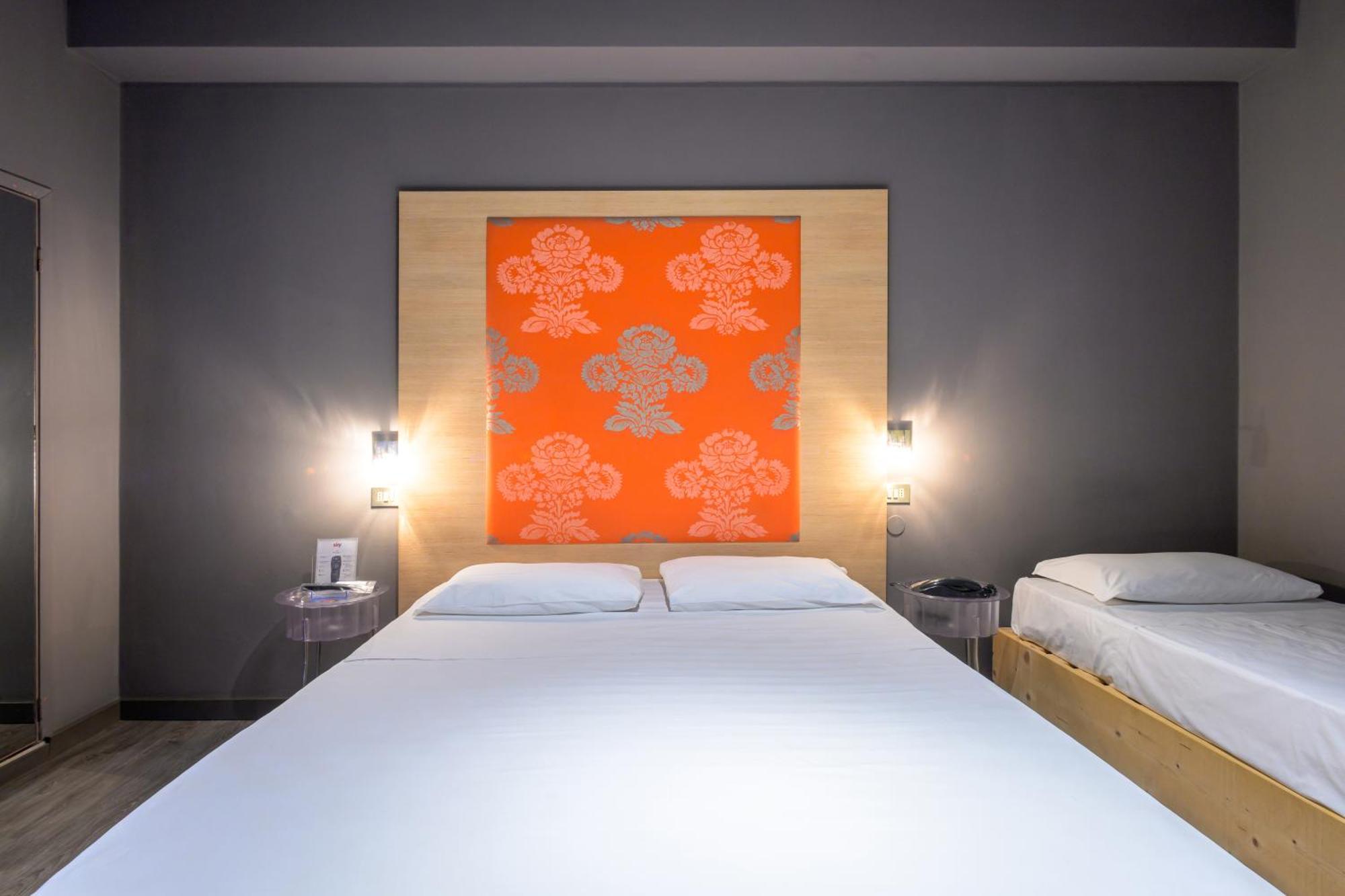 Hotel Perla - The Storyhoteller Riccione Ngoại thất bức ảnh