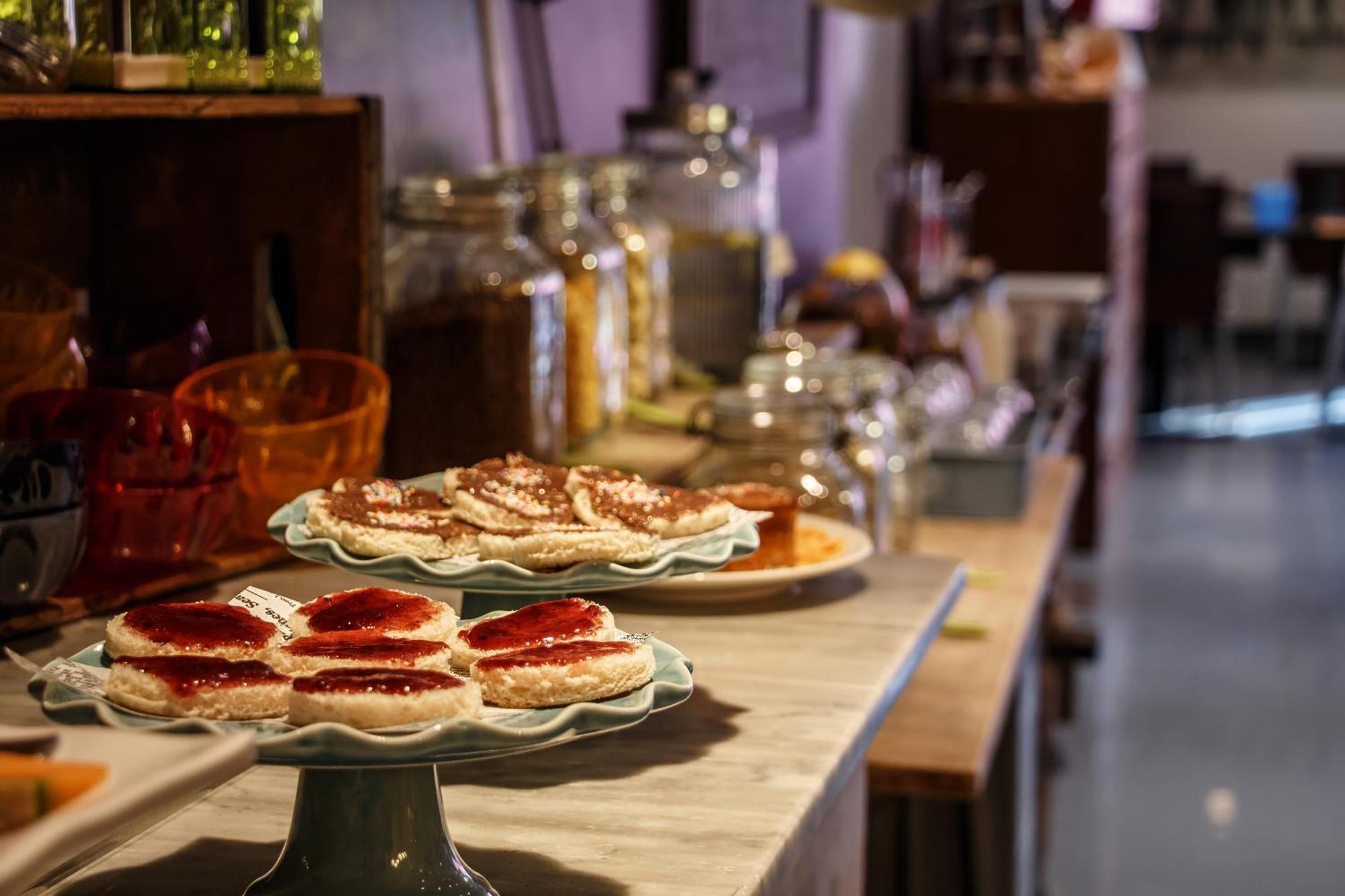 Hotel Perla - The Storyhoteller Riccione Ngoại thất bức ảnh
